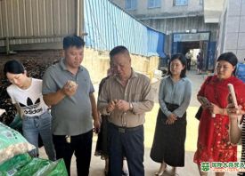 安陽(yáng)：臺(tái)灣同胞推介大蒜 ()